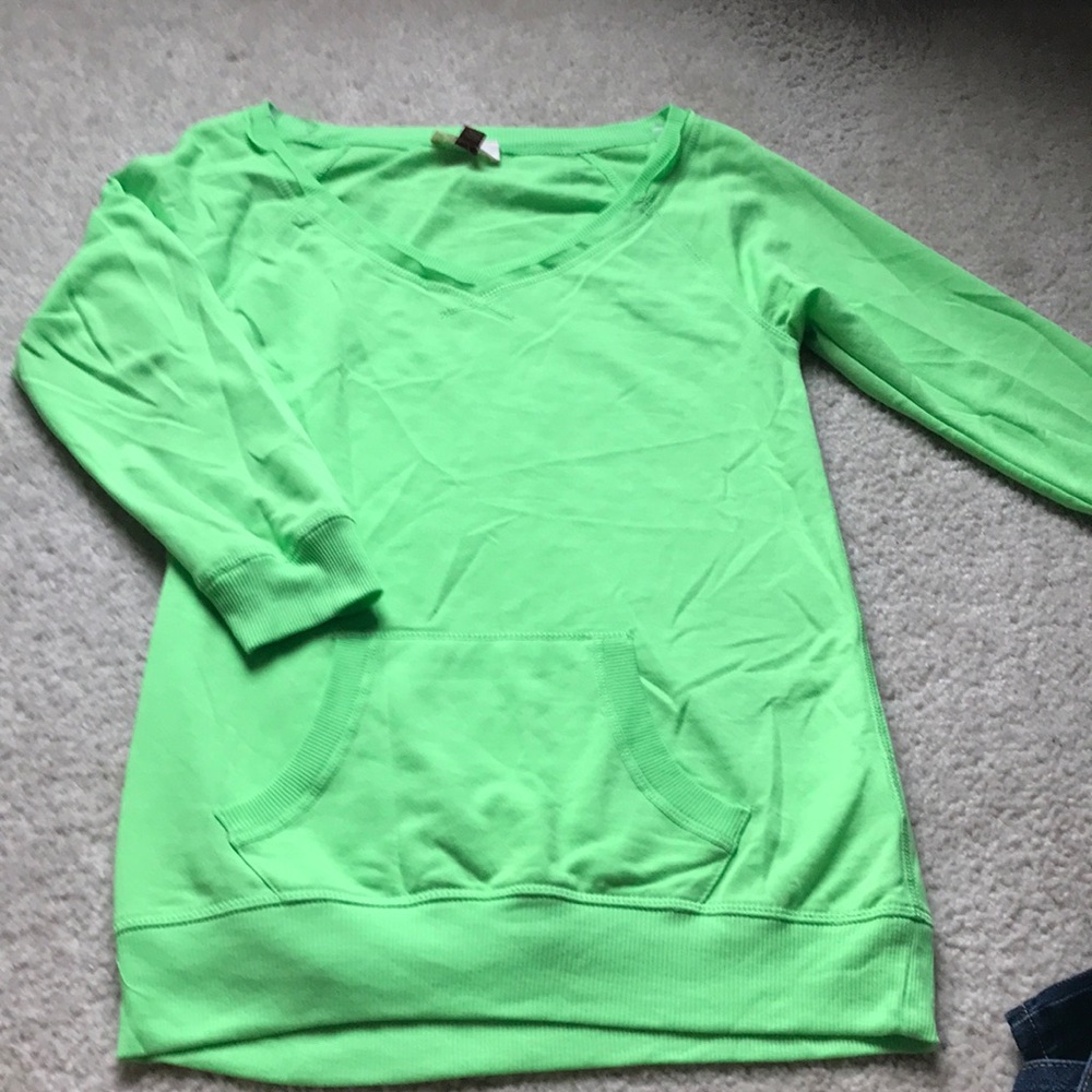 LEI light pullover